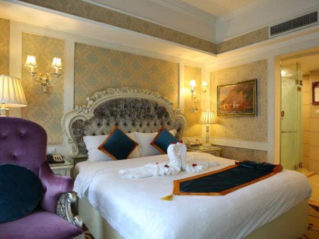 Chengdu French Theme Gold Palace Extérieur photo