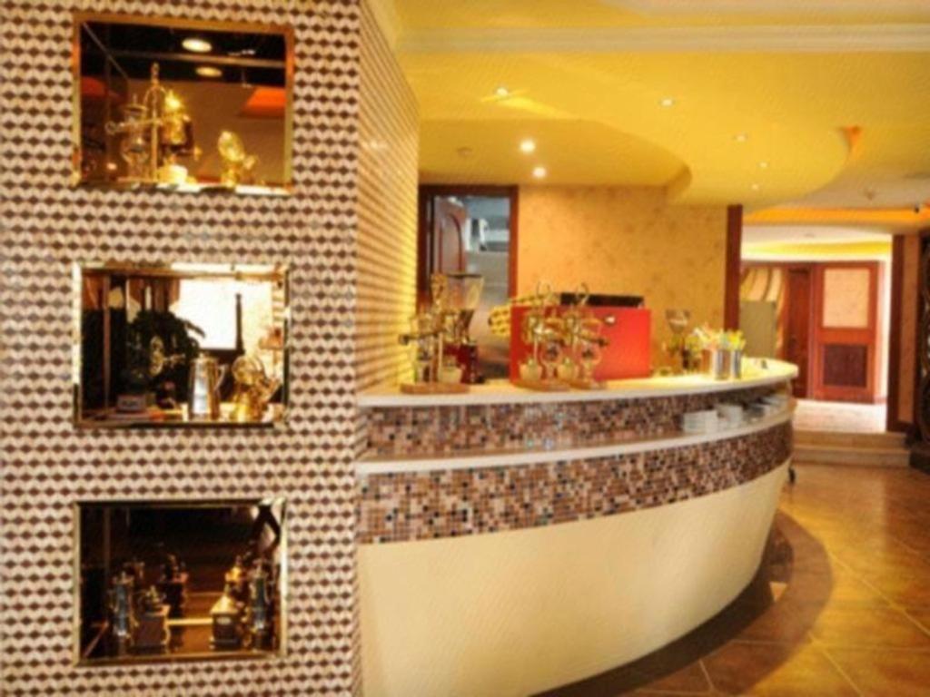 Chengdu French Theme Gold Palace Extérieur photo