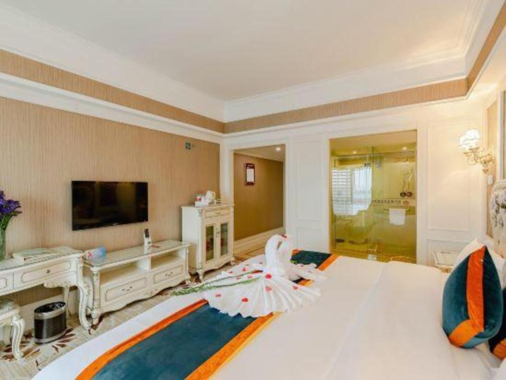 Chengdu French Theme Gold Palace Extérieur photo