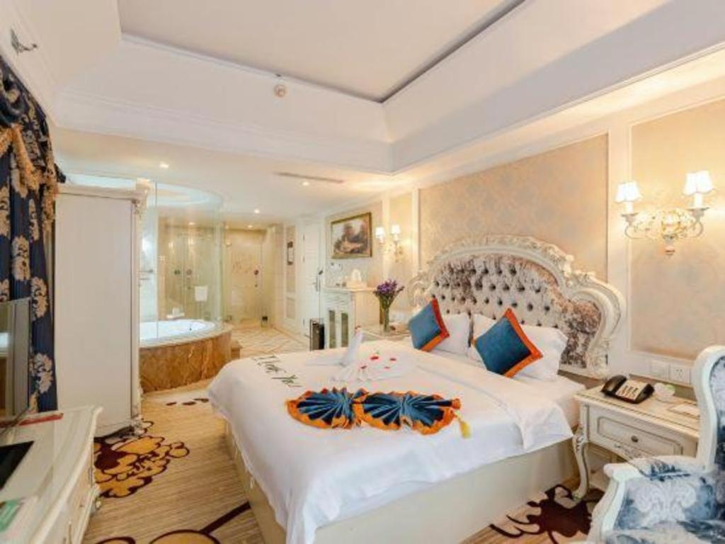 Chengdu French Theme Gold Palace Extérieur photo